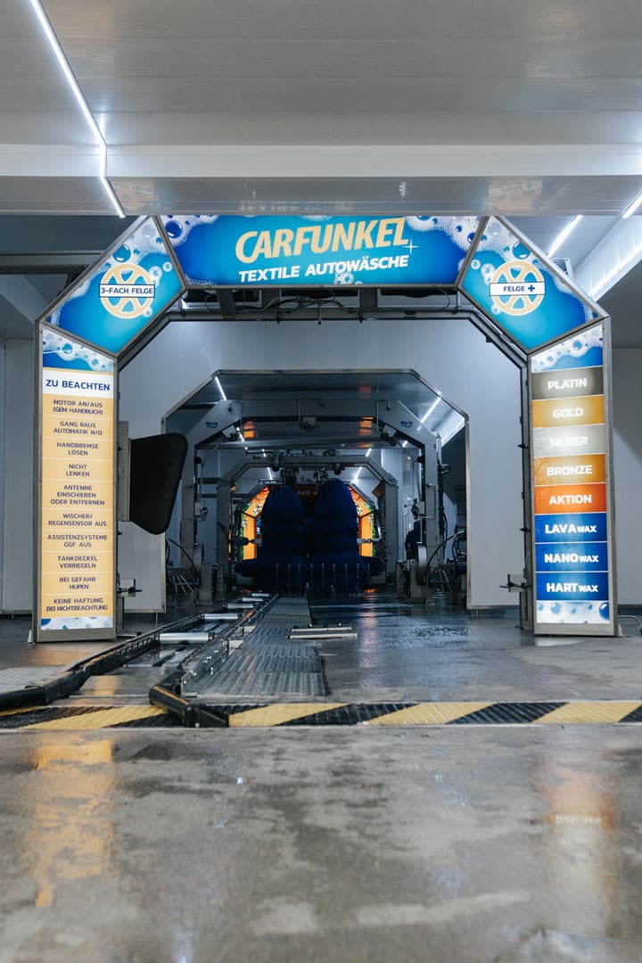 CARFUNKEL_Autowaesche_Waschstrasse_Rosenheim_Pfraundorf_Anlage