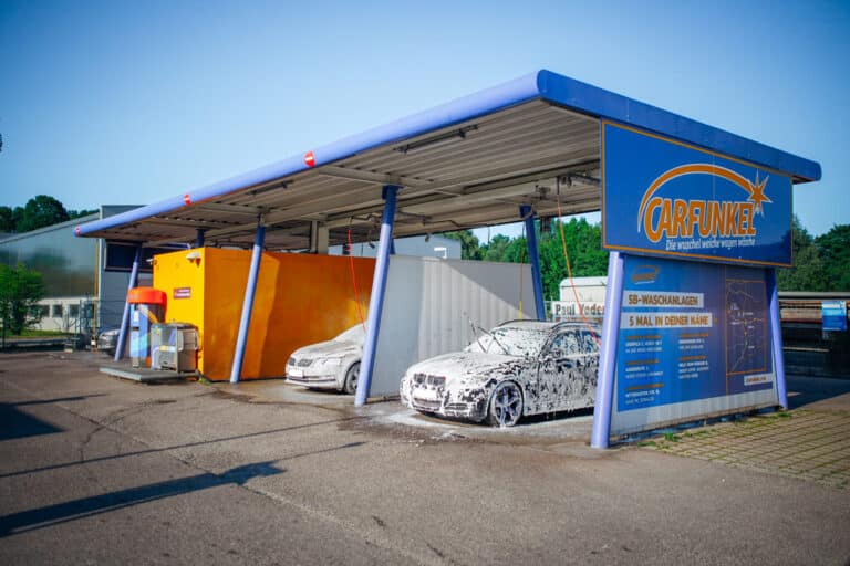 CARFUNKEL_Autowaschanlage_Raubling_SB_Waesche_Waschboxen