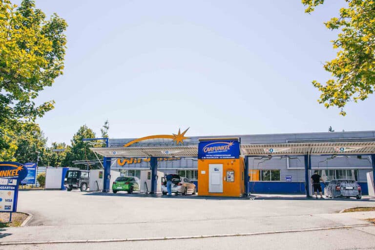 CARFUNKEL_Autowaschanlage_SB_Waesche_Aussenansicht