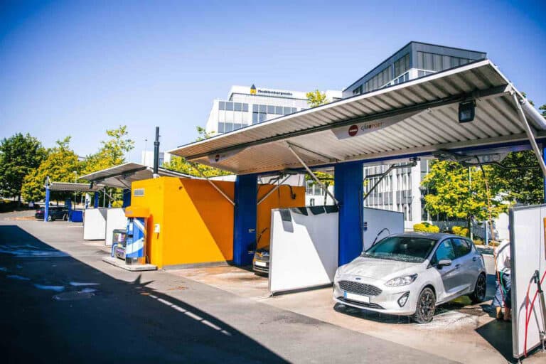 CARFUNKEL_Autowaschanlage_SB_Waesche_Aussenansicht_2