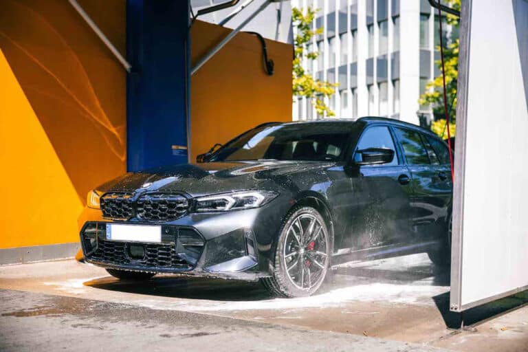 CARFUNKEL_Autowaschanlage_SB_Waesche_Fahrzeugwaesche