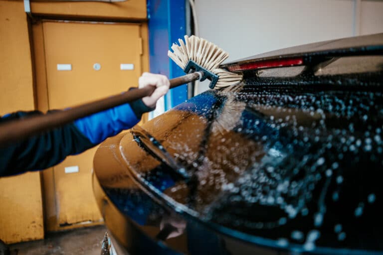 CARFUNKEL_Autowaschanlage_Schaumbuerste