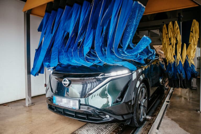 CARFUNKEL_Autowaschanlage_Waschstrasse_Dingolfing_Textiles_Waschmaterial